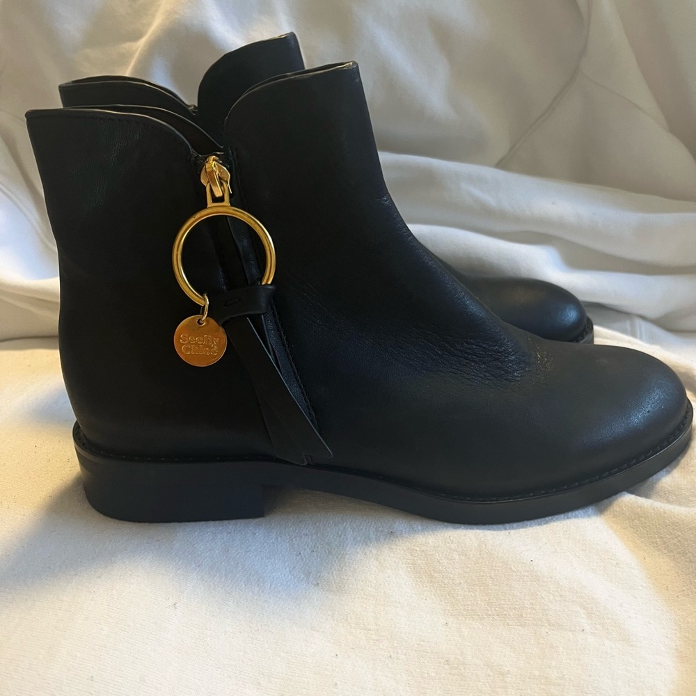Chloè black boots
